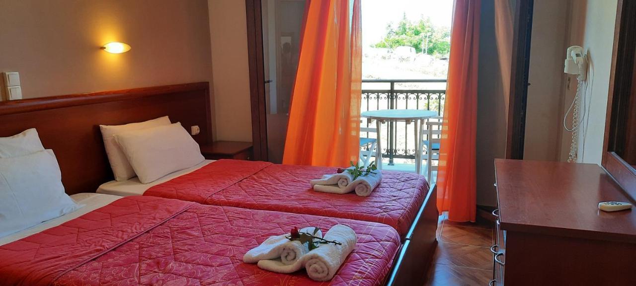 Nikos Apartmentsアリラス エクステリア 写真